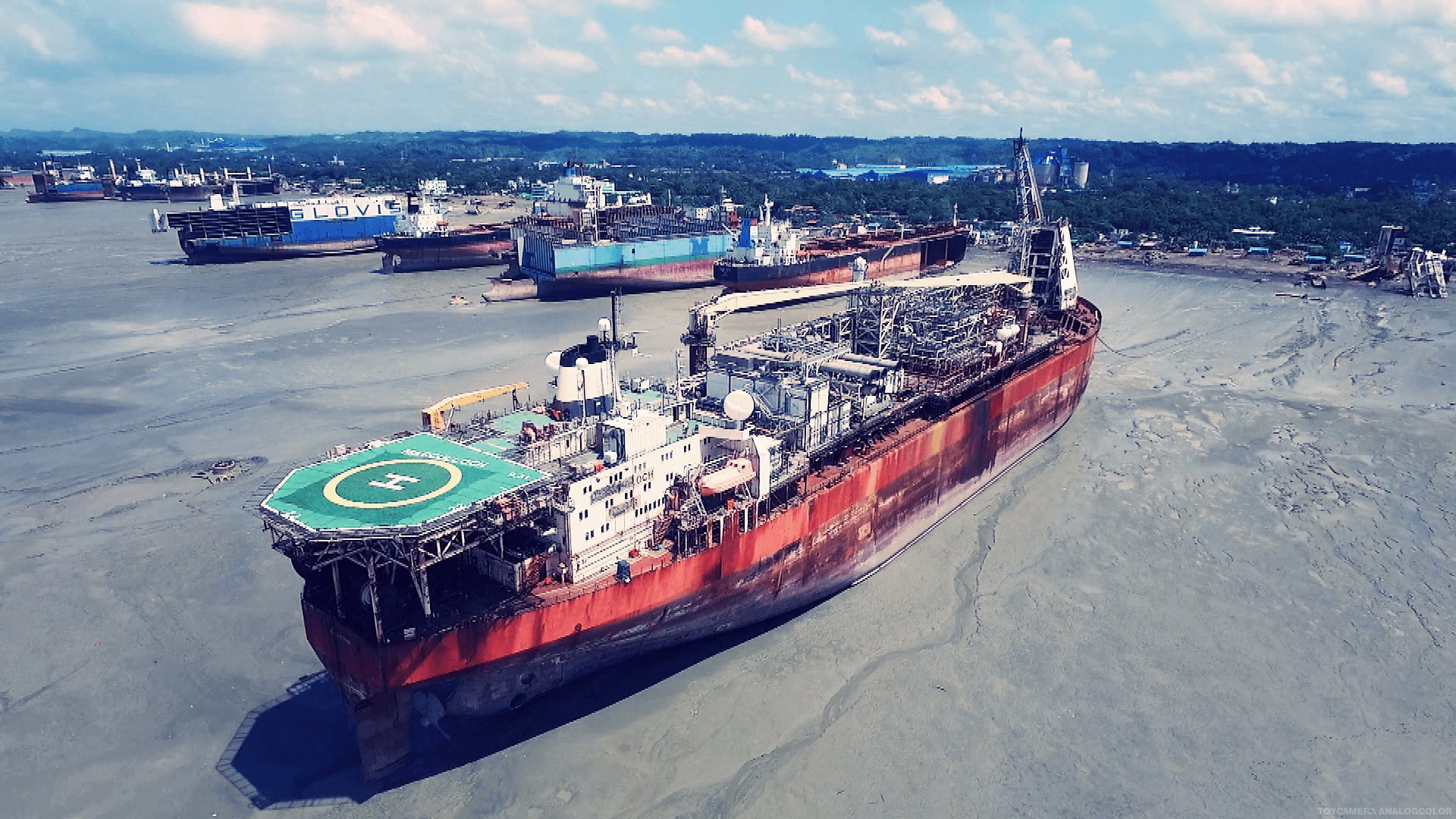 Ship AQUITAINE (Crude Oil Tanker) Registered in Belgium - Vessel details,  Current position and Voyage information - IMO 9732577, MMSI 205709000, Call  Sign ONIW | AIS Marine Traffic